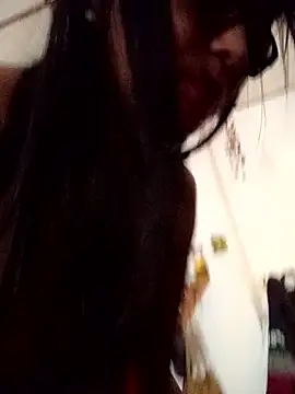 kelly dirty  online show from February 19, 8:10 pm