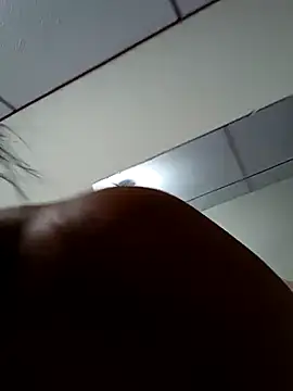 kelly dirty  online show from February 23, 11:58 pm