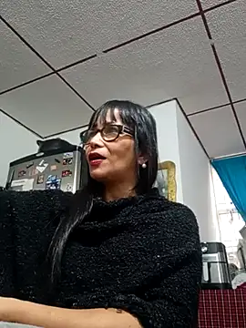 kelly dirty  online show from February 27, 10:53 pm