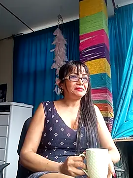 kelly dirty  online show from March 22, 7:17 pm