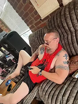 Snapshot of Littledick007007 chatting on August 1, 5:45 pm Littledick007007 online show from August 1, 5:45 pm