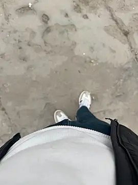 gokhanbey34 online show from April 16, 1:01 pm