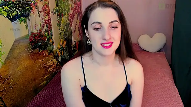 I-JUST-I online show from November 26, 11:11 am