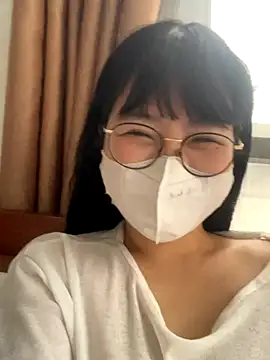 Onee-Chew online show from December 18, 6:41 am