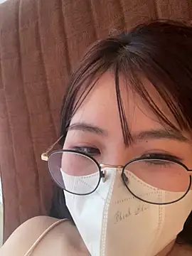 Onee-Chew online show from March 24, 2:16 am