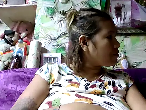 sweet smile4u online show from December 16, 12:43 pm