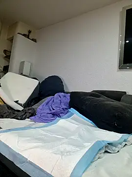 Snapshot of LanaSissy100 chatting on November 6, 9:59 pm LanaSissy100 online show from November 6, 9:59 pm