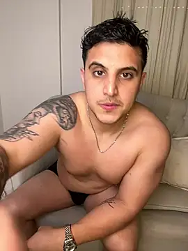 Snapshot of Sexandfire chatting on July 30, 8:19 pm Sexandfire online show from July 30, 8:19 pm
