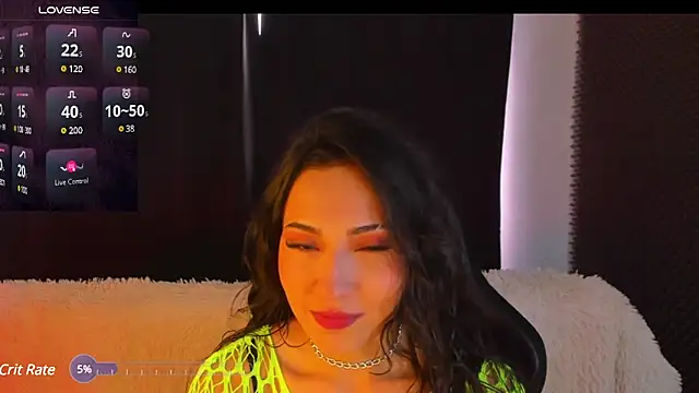 Snapshot of rosario215B chatting on January 29, 9:07 pm rosario215B online show from January 29, 9:07 pm