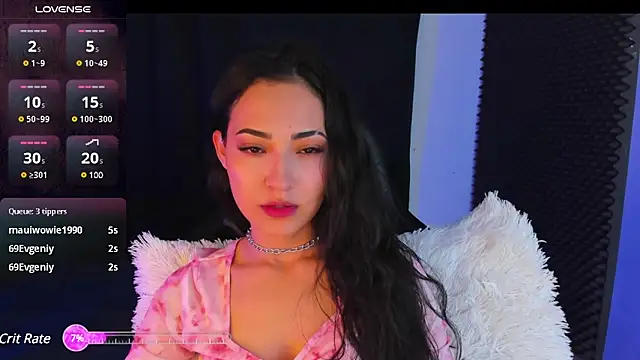 Snapshot of rosario215B chatting on February 9, 6:33 am rosario215B online show from February 9, 6:33 am