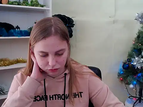 klerkarina online show from December 7, 9:50 am