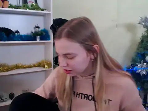 klerkarina online show from December 27, 9:06 am