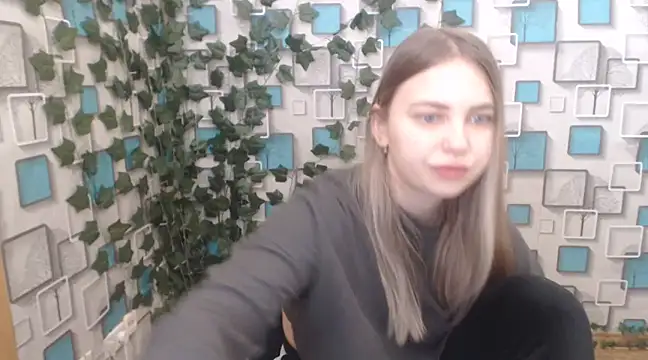 klerkarina online show from February 9, 5:40 am