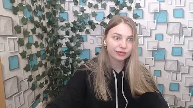 klerkarina online show from February 18, 6:15 am