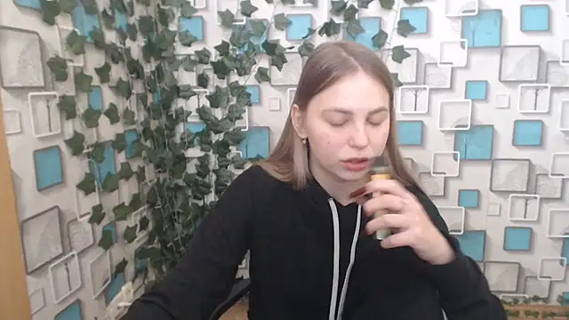 klerkarina online show from March 4, 10:24 am