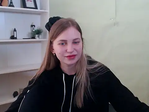 klerkarina online show from March 18, 9:09 am