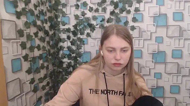 klerkarina online show from March 19, 9:06 am