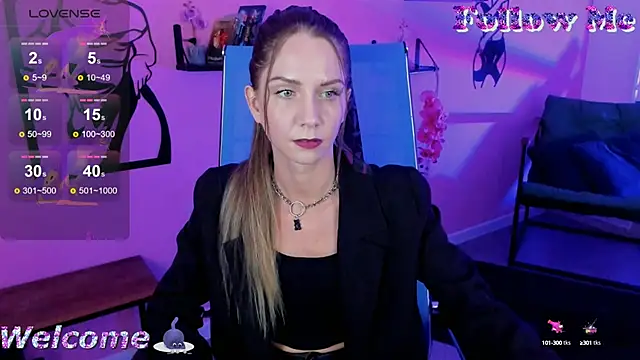 GrayceWild online show from September 16, 11:44 am