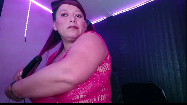 Diana Lozano online show from February 14, 5:30 am