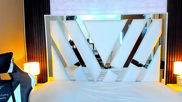 Linda4Petite online show from October 13, 6:08 pm