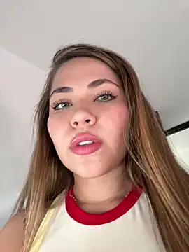 NatashaCruz- online show from June 27, 9:31 pm