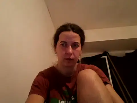 Snapshot of Tamilashaa chatting on January 17, 5:08 pm Tamilashaa online show from January 17, 5:08 pm