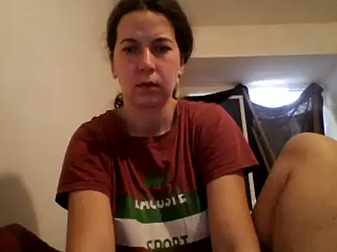 Snapshot of Tamilashaa chatting on February 4, 6:36 am Tamilashaa online show from February 4, 6:36 am