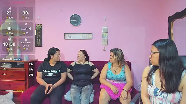 lesbiancuple online show from October 15, 1:44 pm
