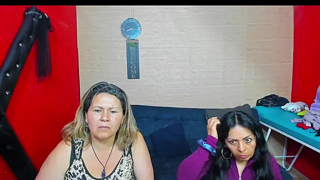 lesbiancuple online show from October 29, 1:19 am