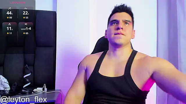 leyton flex online show from October 6, 11:24 pm