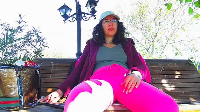 SquirtyMellissaLabia online show from October 22, 6:57 am