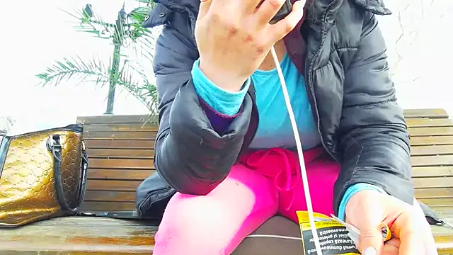 SquirtyMellissaLabia online show from March 27, 6:41 am