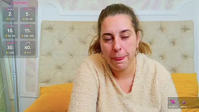 KarinaNoir online show from October 29, 4:15 am