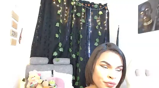 Snapshot of _diamondpamela chatting on December 4, 7:12 pm diamondpamela online show from December 4, 7:12 pm