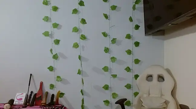 Snapshot of _diamondpamela chatting on January 10, 9:42 pm diamondpamela online show from January 10, 9:42 pm