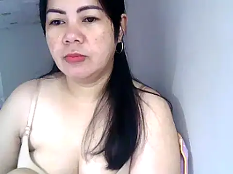 starlete69 online show from December 20, 7:39 pm