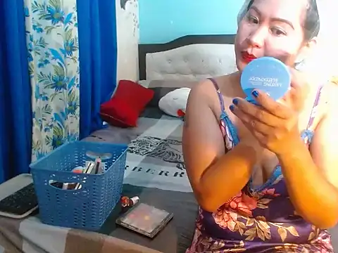 PearlOfAsia21 online show from December 3, 2:08 am