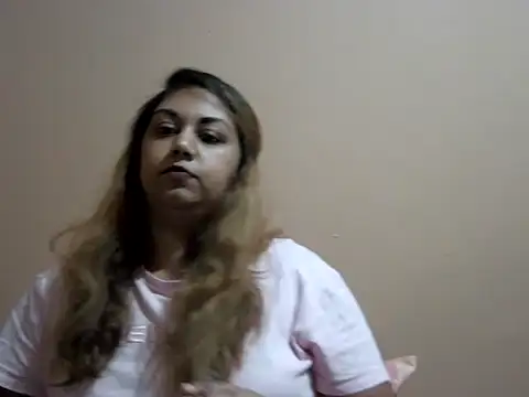 bellachow10 online show from November 8, 5:34 pm