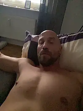 Toyboy471 online show from November 16, 12:00 pm