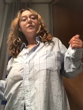 NaughtyRapunzel7 online show from September 26, 9:41 pm