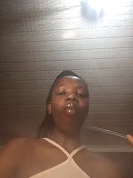 SheisBlacq online show from October 17, 8:33 pm