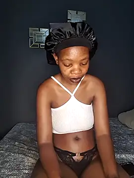 Snapshot of SheisBlacq chatting on February 11, 9:53 pm SheisBlacq online show from February 11, 9:53 pm