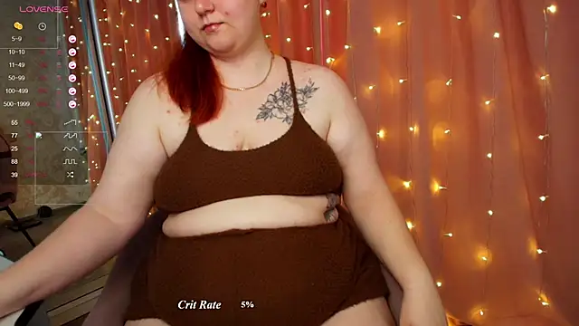 Snapshot of Mia_Bows chatting on June 21, 2:36 am Mia Bows online show from June 21, 2:36 am