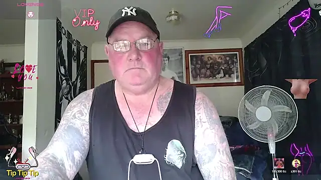 Snapshot of HOTANAL chatting on July 16, 3:01 am HOTANAL online show from July 16, 3:01 am
