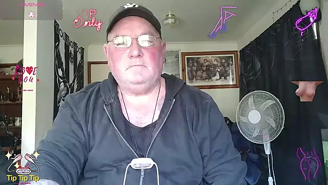 Snapshot of HOTANAL chatting on July 19, 2:37 am HOTANAL online show from July 19, 2:37 am