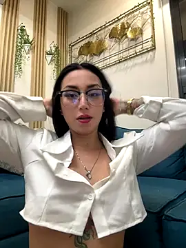 sophie cute66 online show from November 26, 6:25 am