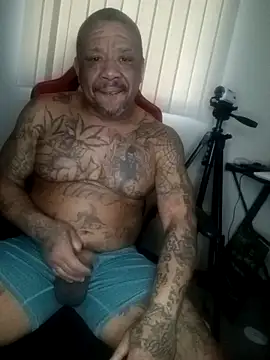 Snapshot of yellowwetfox chatting on February 6, 2:53 pm yellowwetfox online show from February 6, 2:53 pm