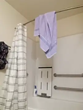 Snapshot of yellowwetfox chatting on February 27, 10:59 am yellowwetfox online show from February 27, 10:59 am