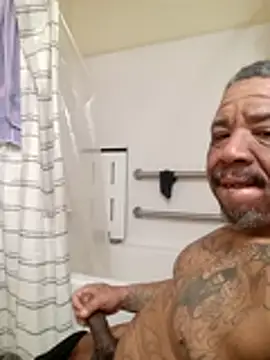 yellowwetfox online show from March 11, 1:39 pm