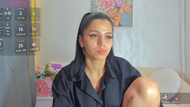 Snapshot of Sarabecker chatting on June 24, 9:41 am Sarabecker online show from June 24, 9:41 am